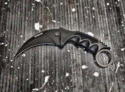 Blade City 7.5" Limited Edition Black Raptor Karambit Claw