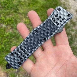 Blade City Carbon Fiber Slasher Tanto OTF