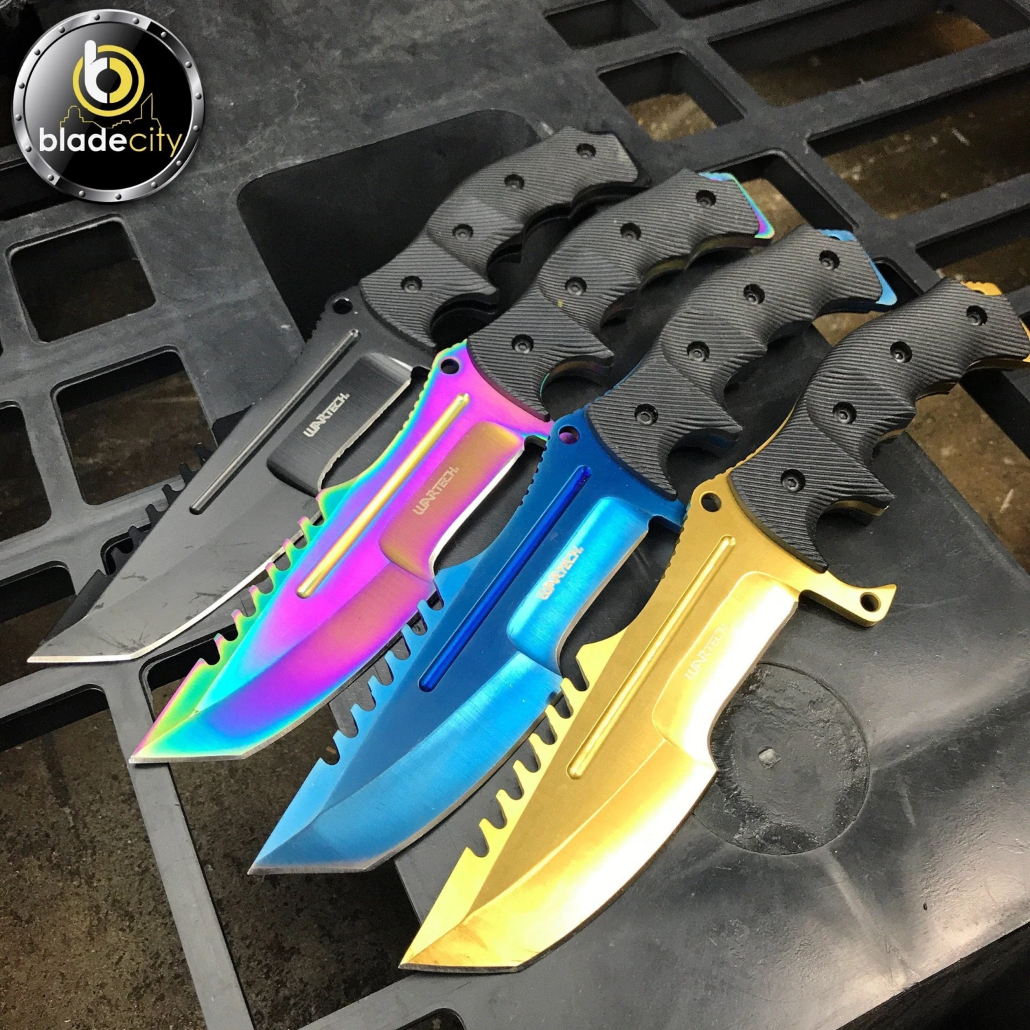 Blade City Huntsman Collection (4 Pieces) 3 Blade City Huntsman Collection (4 Pieces)