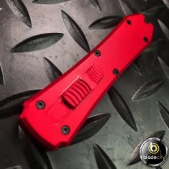 Blade City Red Wasp Micro OTF Auto's